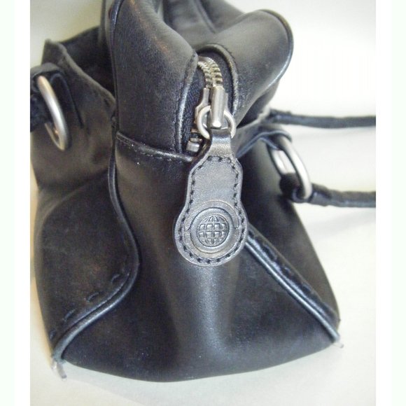 Black Leather Max Studio Shoulder Purse - Picture 3 of 10